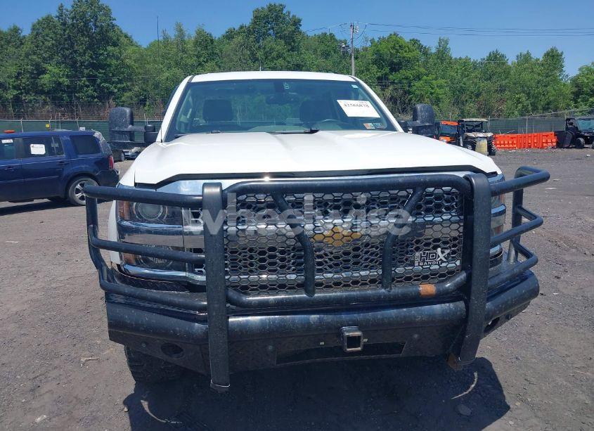 Photo 6 of 2019 Chevrolet Silverado 2500HD WT (VIN 2GC2KREG0K1220243)
