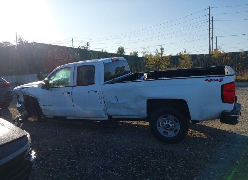 Photo 14 of 2019 Chevrolet Silverado 2500HD WT (VIN 2GC2KREG3K1143884)