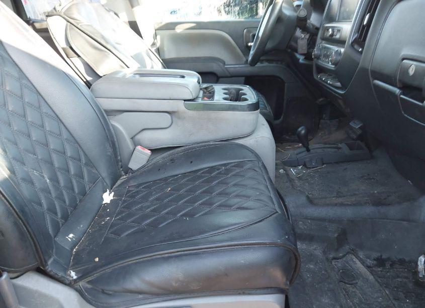 Photo 5 of 2019 Chevrolet Silverado 2500HD WT (VIN 2GC2KREG3K1143884)