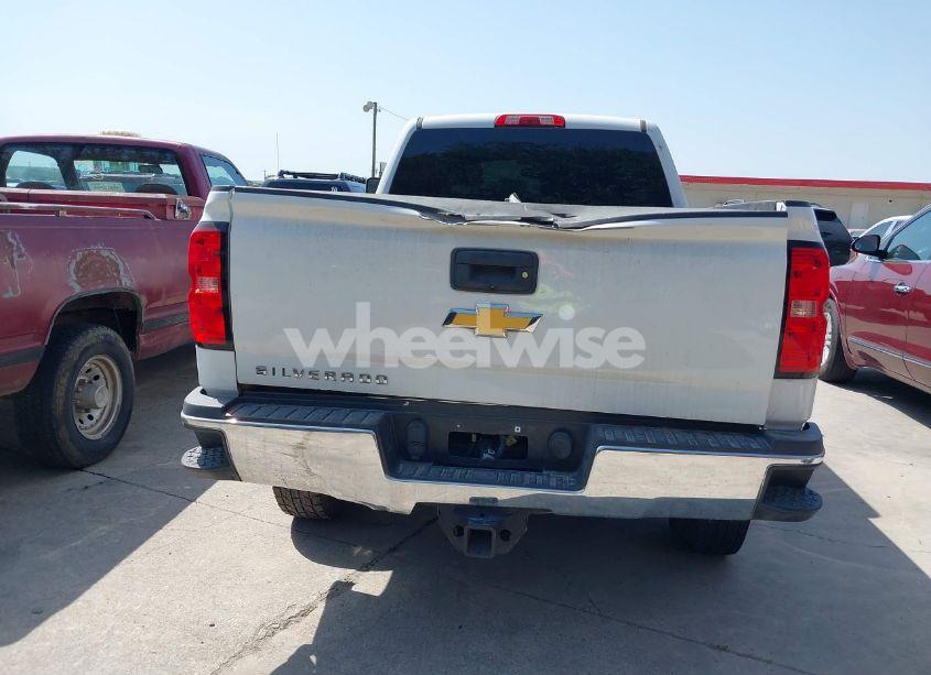 Photo 16 of 2019 Chevrolet Silverado 2500HD WT (VIN 2GC2KREG4K1147622)