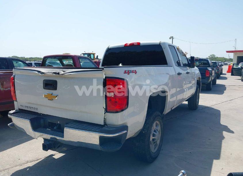 Photo 4 of 2019 Chevrolet Silverado 2500HD WT (VIN 2GC2KREG4K1147622)