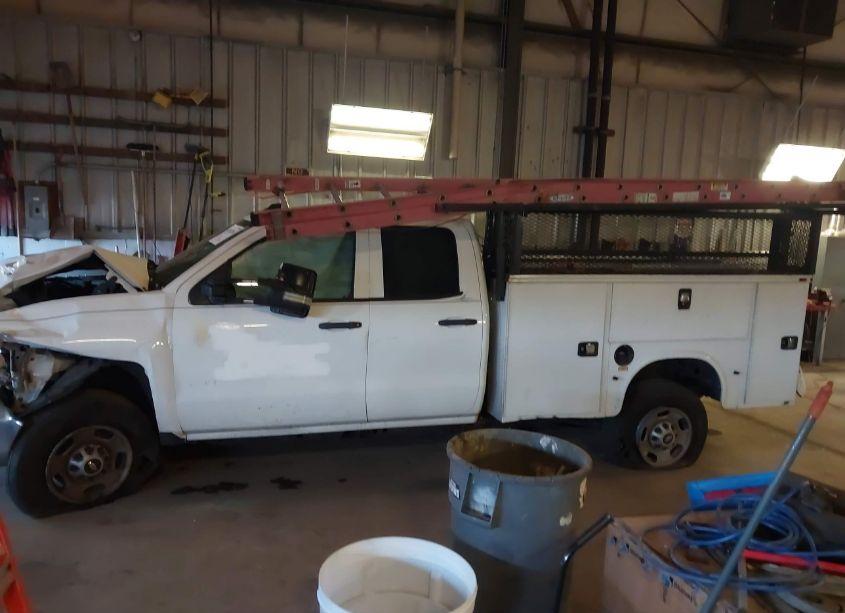 Photo 14 of 2019 Chevrolet Silverado 2500HD WT (VIN 2GC2KREG4K1152562)