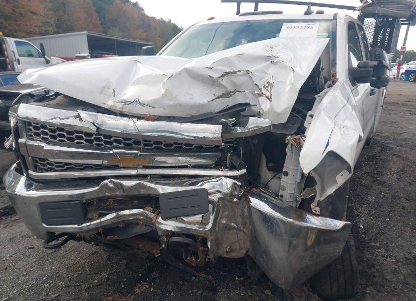 Photo 6 of 2019 Chevrolet Silverado 2500HD WT (VIN 2GC2KREG4K1152562)