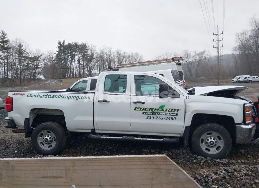 Photo 13 of 2019 Chevrolet Silverado 2500HD WT (VIN 2GC2KREG5K1244375)