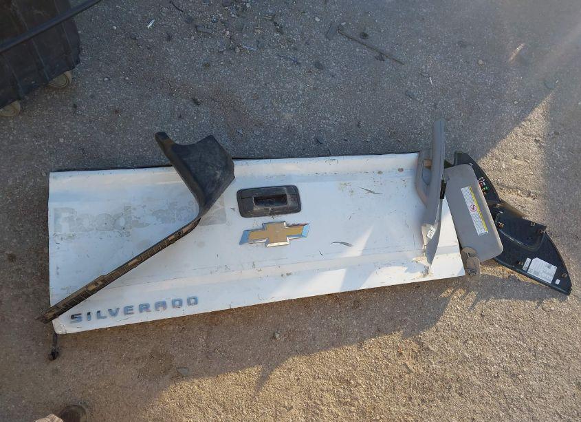 Photo 12 of 2019 Chevrolet Silverado 2500HD WT (VIN 2GC2KREG6K1238584)