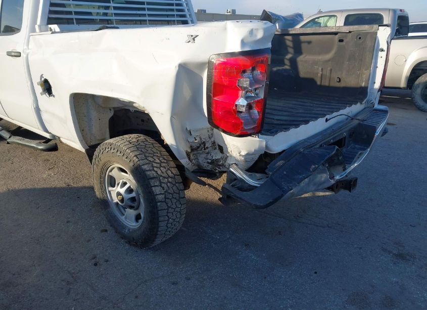 Photo 6 of 2019 Chevrolet Silverado 2500HD WT (VIN 2GC2KREG6K1238584)