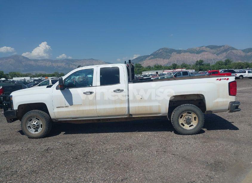 Photo 14 of 2019 Chevrolet Silverado 2500HD WT (VIN 2GC2KREG7K1168996)