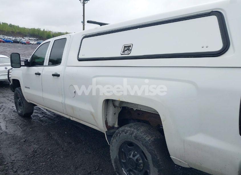 Photo 6 of 2019 Chevrolet Silverado 2500HD WT (VIN 2GC2KREG8K1223889)