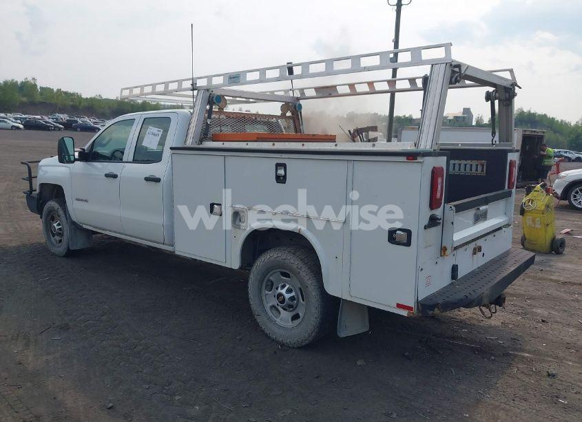 Photo 3 of 2019 Chevrolet Silverado 2500HD WT (VIN 2GC2KREG9K1156896)