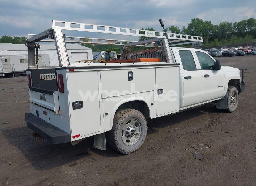Photo 4 of 2019 Chevrolet Silverado 2500HD WT (VIN 2GC2KREG9K1156896)