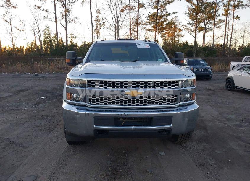 Photo 12 of 2019 Chevrolet Silverado 2500HD WT (VIN 2GC2KREGXK1138911)