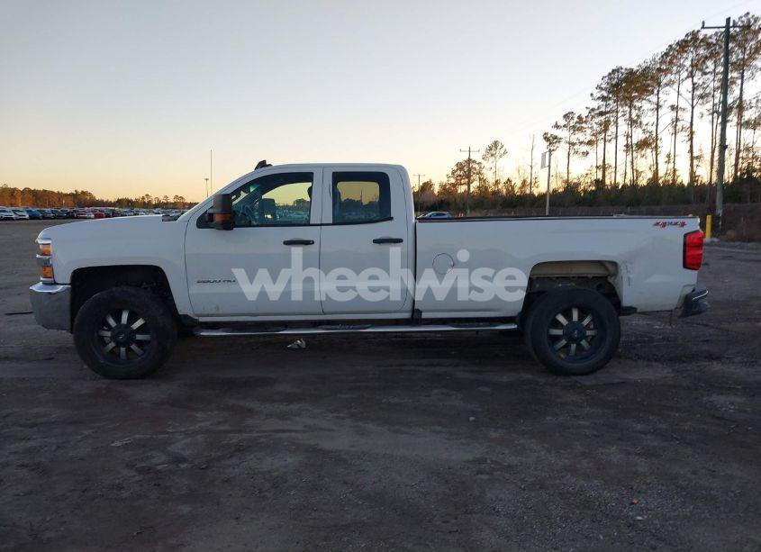 Photo 14 of 2019 Chevrolet Silverado 2500HD WT (VIN 2GC2KREGXK1138911)