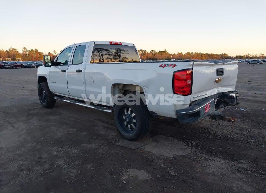 Photo 3 of 2019 Chevrolet Silverado 2500HD WT (VIN 2GC2KREGXK1138911)