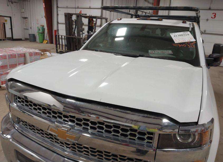 Photo 6 of 2019 Chevrolet Silverado 2500HD WT (VIN 2GC2KREGXK1151450)