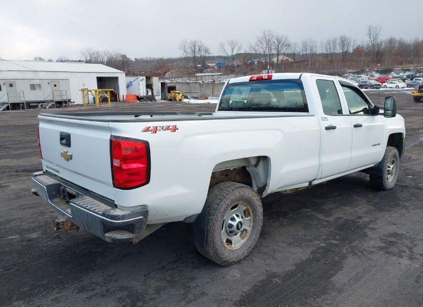 Photo 4 of 2019 Chevrolet Silverado 2500HD WT (VIN 2GC2KREGXK1226079)