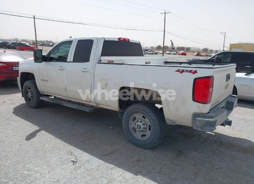 Photo 3 of 2019 Chevrolet Silverado 2500HD LT (VIN 2GC2KSEG0K1159905)