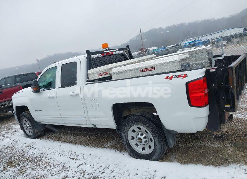 Photo 13 of 2019 Chevrolet Silverado 2500HD LT (VIN 2GC2KSEG6K1165191)