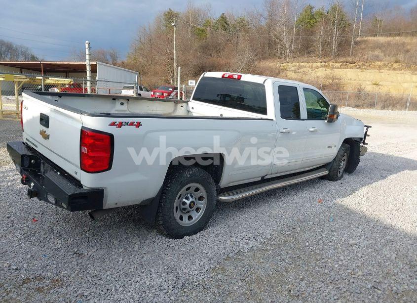 Photo 4 of 2019 Chevrolet Silverado 2500HD LT (VIN 2GC2KSEG8K1170103)