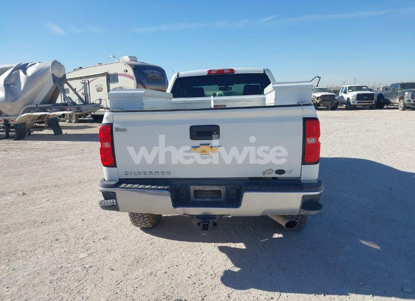 Photo 16 of 2019 Chevrolet Silverado 2500HD LT (VIN 2GC2KSEGXK1209967)