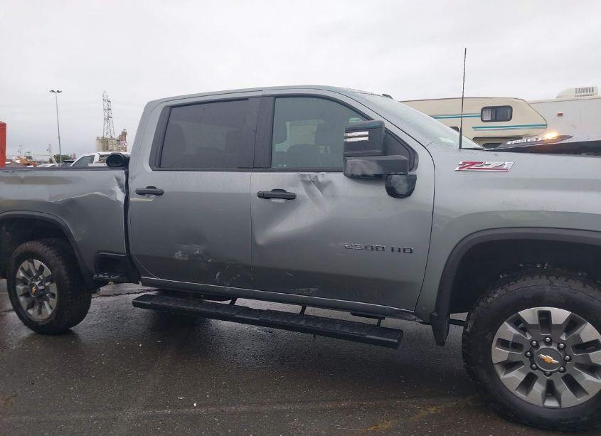 Photo 13 of 2025 Chevrolet Silverado 2500HD 4WD STANDARD BED CUSTOM (VIN 2GC4KME76S1120112)