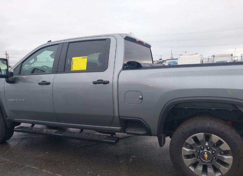 Photo 14 of 2025 Chevrolet Silverado 2500HD 4WD STANDARD BED CUSTOM (VIN 2GC4KME76S1120112)