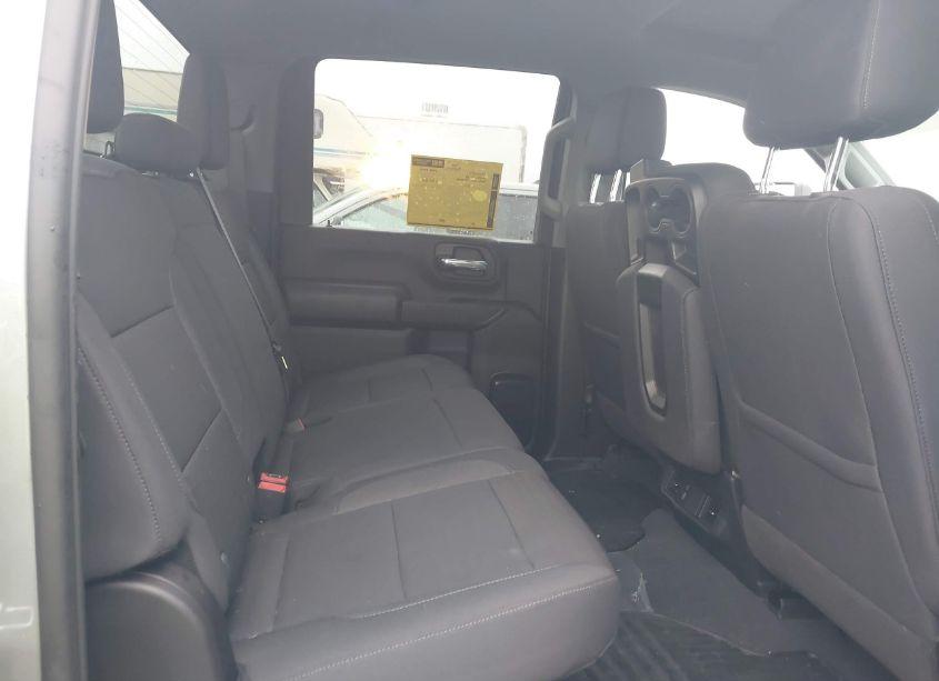 Photo 6 of 2025 Chevrolet Silverado 2500HD 4WD STANDARD BED CUSTOM (VIN 2GC4KME76S1120112)