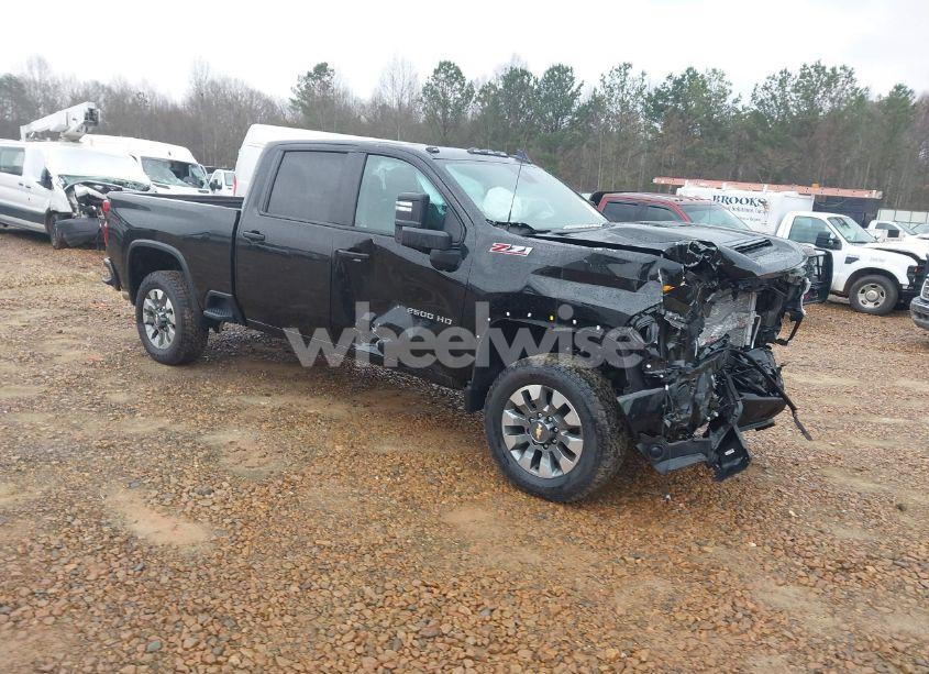 2025 Chevrolet Silverado 2500HD 4WD STANDARD BED CUSTOM (VIN 2GC4KMEY3S1123350) main photo