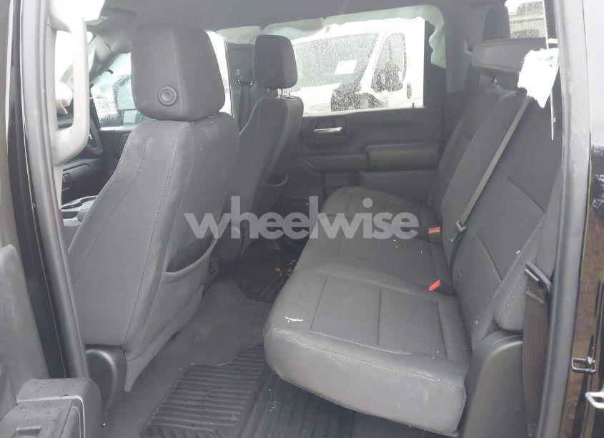 Photo 7 of 2025 Chevrolet Silverado 2500HD 4WD STANDARD BED CUSTOM (VIN 2GC4KMEY3S1123350)