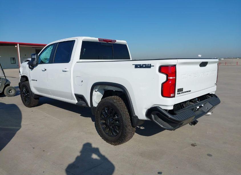 Photo 3 of 2025 Chevrolet Silverado 2500HD 4WD STANDARD BED LT (VIN 2GC4KNE76S1108452)