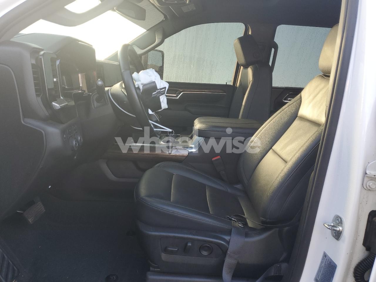 Photo 7 of 2025 CHEVROLET SILVERADO K2500 HEAVY DUTY LT N/A (VIN 2GC4KNEY3S1141949)