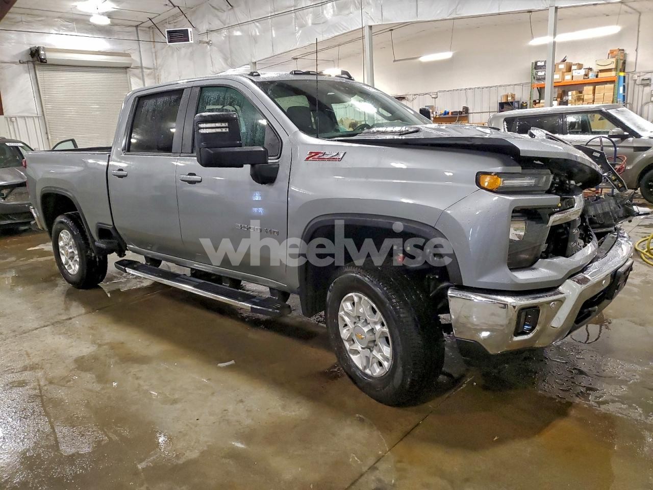 Photo 4 of 2025 CHEVROLET SILVERADO K3500 LT (VIN 2GC4KTE7XS1126635)