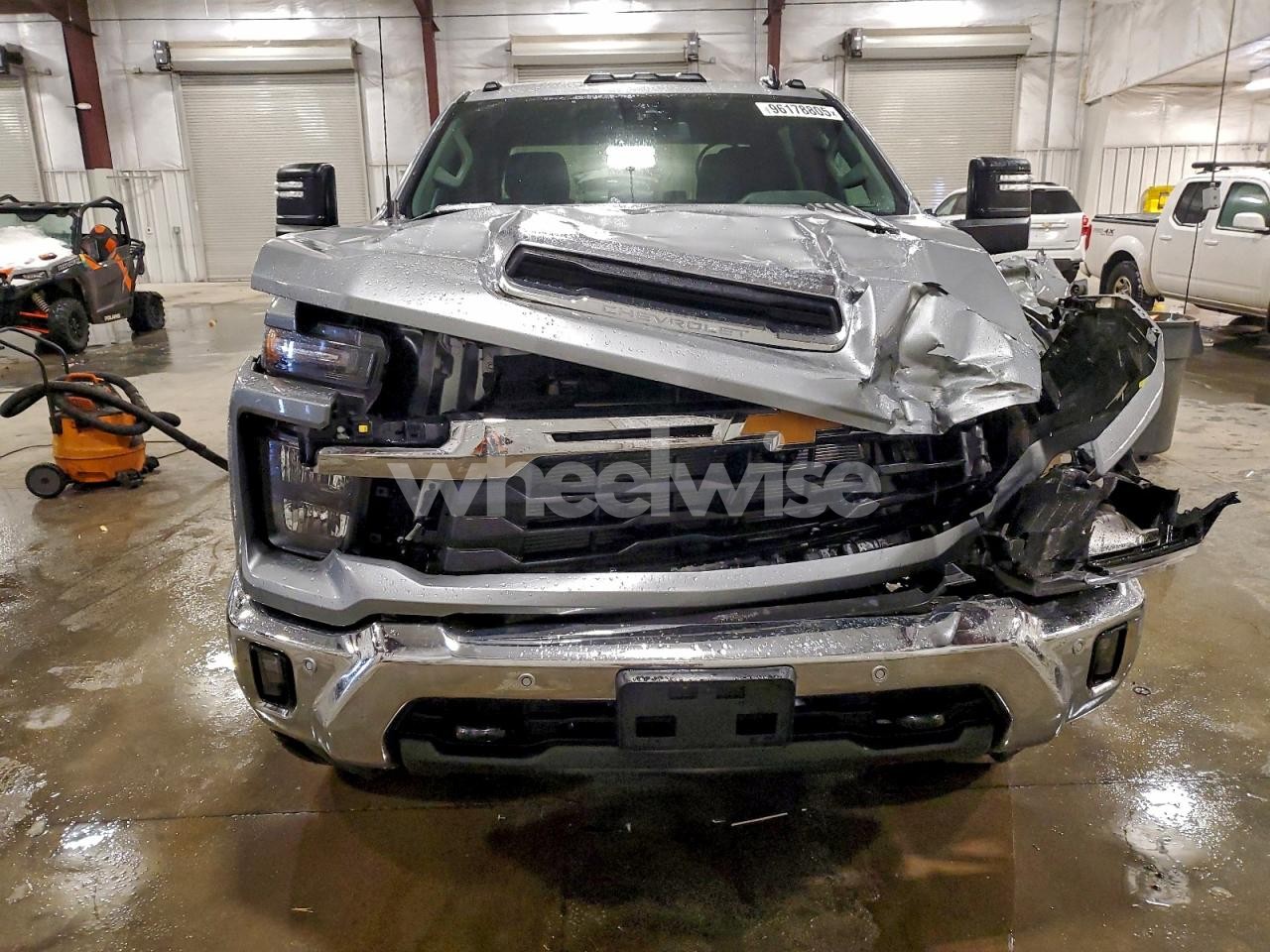 Photo 5 of 2025 CHEVROLET SILVERADO K3500 LT (VIN 2GC4KTE7XS1126635)