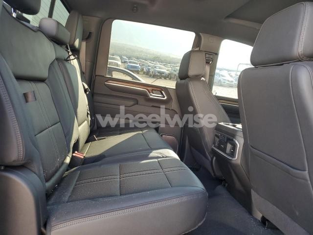 Photo 9 of 2025 CHEVROLET SILVERADO K3500 HIGH COUNTRY (VIN 2GC4KVEY5S1196600)