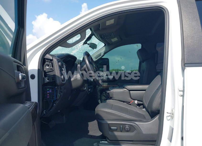 Photo 6 of 2022 Chevrolet Silverado 2500HD 2WD STANDARD BED LT (VIN 2GC4WNEY7N1229041)