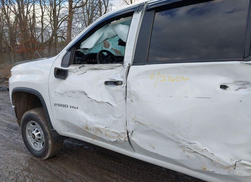 Photo 6 of 2023 Chevrolet Silverado 2500HD 4WD STANDARD BED WT (VIN 2GC4YLE75P1721981)