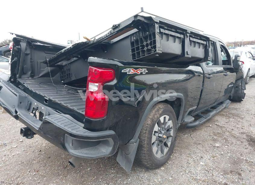 Photo 17 of 2024 Chevrolet Silverado 2500HD 4WD STANDARD BED CUSTOM (VIN 2GC4YME70R1161554)