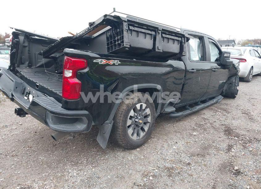 Photo 4 of 2024 Chevrolet Silverado 2500HD 4WD STANDARD BED CUSTOM (VIN 2GC4YME70R1161554)