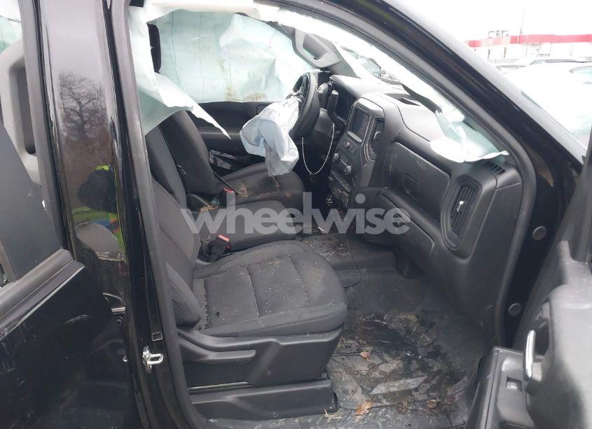 Photo 5 of 2024 Chevrolet Silverado 2500HD 4WD STANDARD BED CUSTOM (VIN 2GC4YME70R1161554)