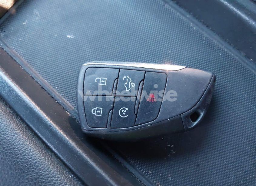 Photo 10 of 2024 Chevrolet Silverado 2500HD 4WD STANDARD BED CUSTOM (VIN 2GC4YME71R1104294)