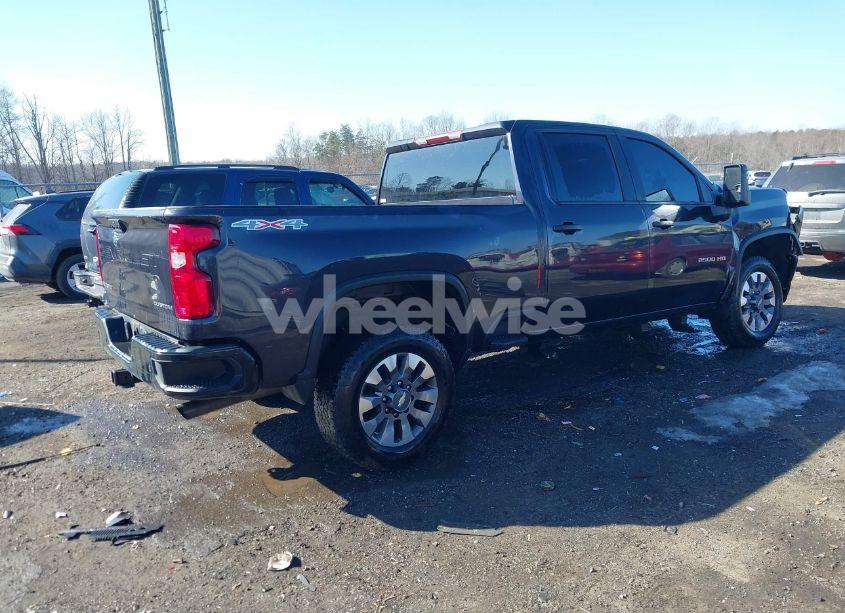 Photo 4 of 2024 Chevrolet Silverado 2500HD 4WD STANDARD BED CUSTOM (VIN 2GC4YME71R1104294)