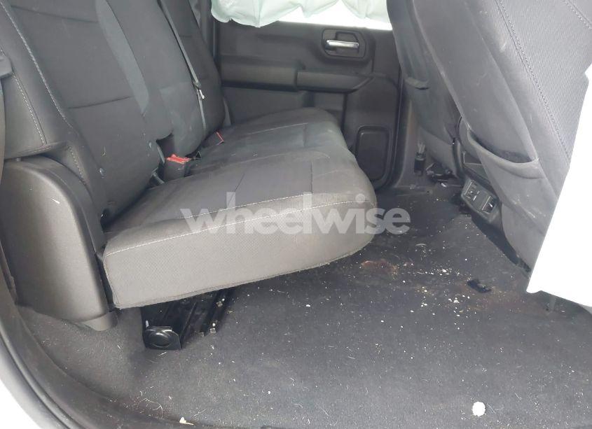 Photo 8 of 2024 Chevrolet Silverado 2500HD 4WD STANDARD BED CUSTOM (VIN 2GC4YME72R1132430)