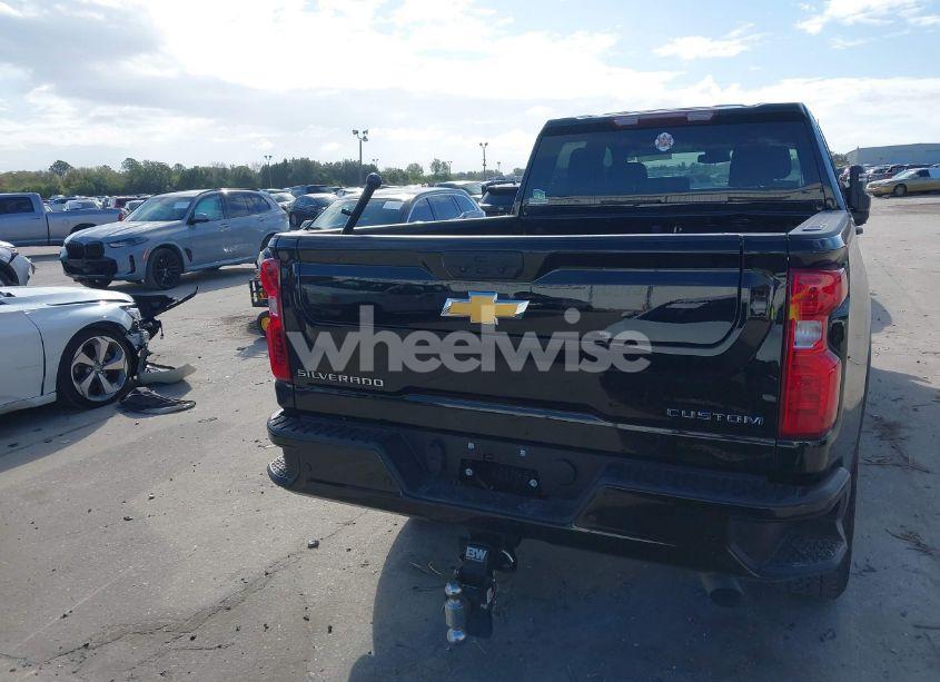 Photo 15 of 2024 Chevrolet Silverado 2500HD 4WD STANDARD BED CUSTOM (VIN 2GC4YME72R1210317)