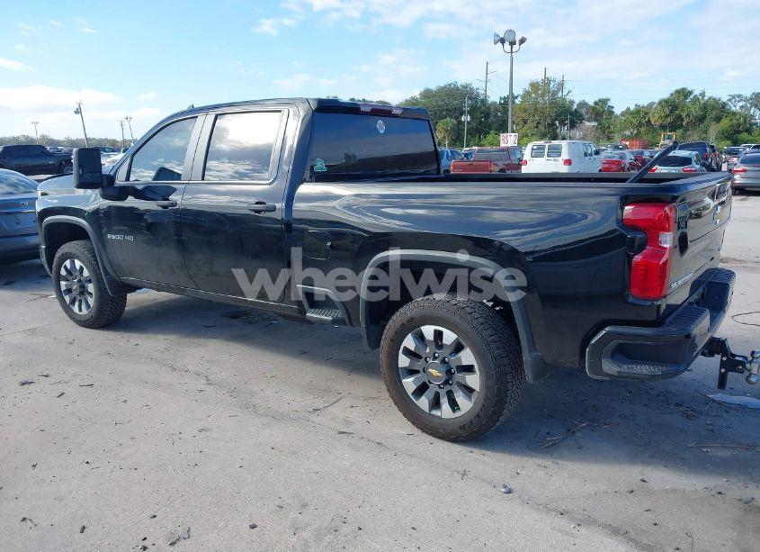 Photo 3 of 2024 Chevrolet Silverado 2500HD 4WD STANDARD BED CUSTOM (VIN 2GC4YME72R1210317)