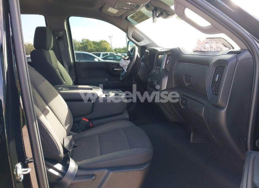 Photo 5 of 2024 Chevrolet Silverado 2500HD 4WD STANDARD BED CUSTOM (VIN 2GC4YME72R1210317)