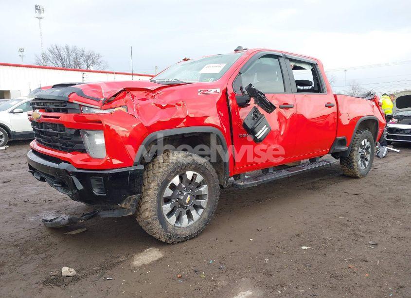 2024 Chevrolet Silverado 2500HD 4WD STANDARD BED CUSTOM (VIN 2GC4YME74R1241326) main photo