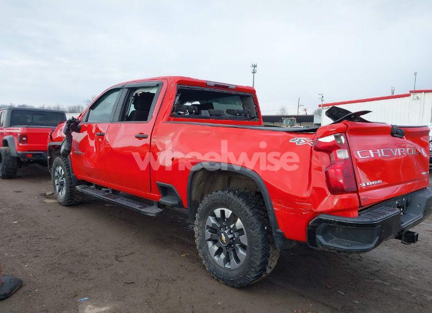 Photo 4 of 2024 Chevrolet Silverado 2500HD 4WD STANDARD BED CUSTOM (VIN 2GC4YME74R1241326)