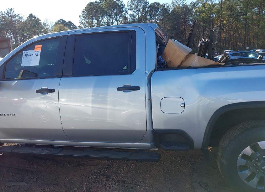 Photo 14 of 2022 Chevrolet Silverado 2500HD 4WD STANDARD BED CUSTOM (VIN 2GC4YME76N1221850)