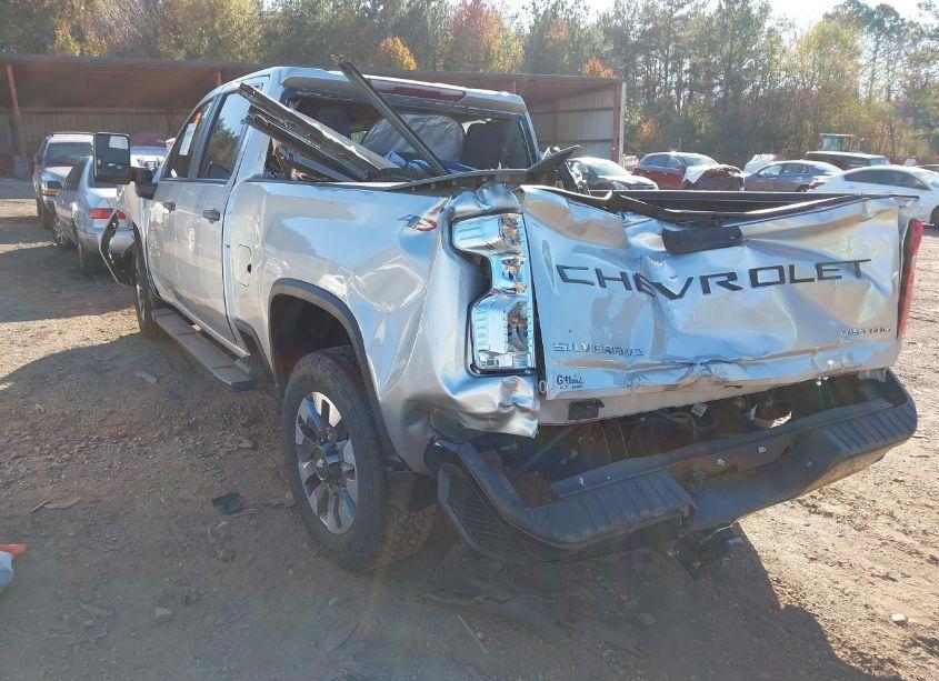 Photo 3 of 2022 Chevrolet Silverado 2500HD 4WD STANDARD BED CUSTOM (VIN 2GC4YME76N1221850)