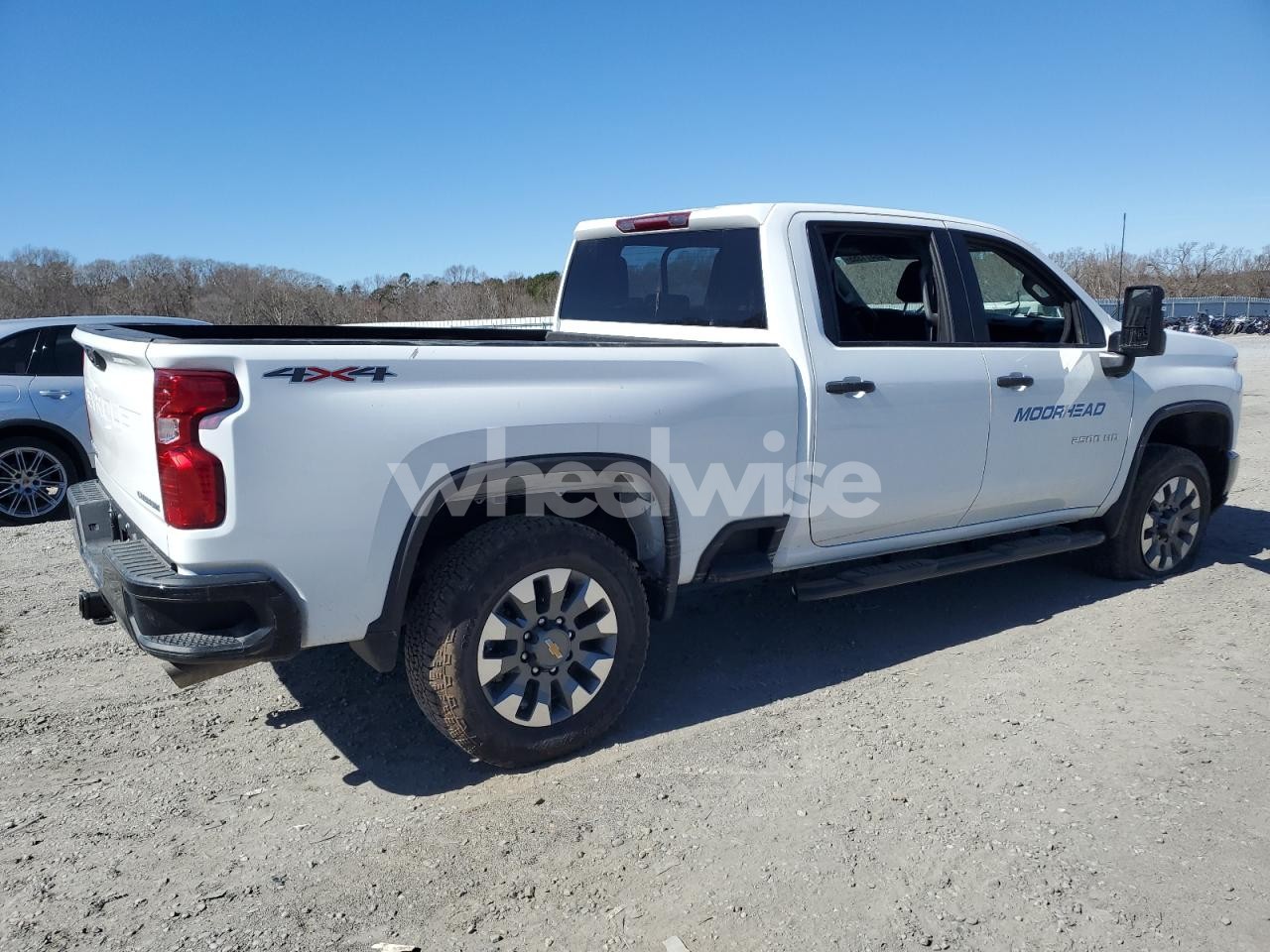 Photo 3 of 2024 CHEVROLET SILVERADO K2500 CUSTOM (VIN 2GC4YME78R1229776)