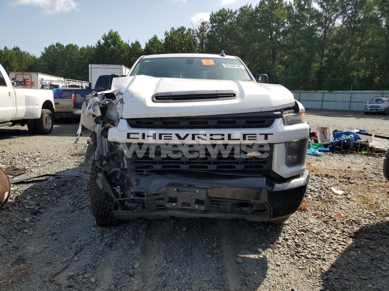 Photo 5 of 2022 CHEVROLET SILVERADO K2500 CUSTOM (VIN 2GC4YME7XN1213444)